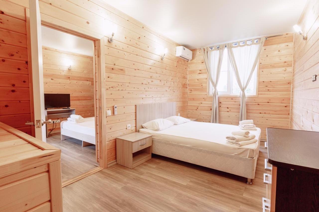 Guest House Amshin Tsandrypsj Buitenkant foto